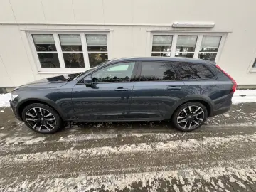 VOLVO V90 Cross Country B5 AWD Ultimate