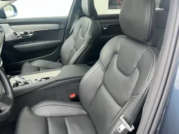 VOLVO V90 Cross Country B5 AWD Ultimate