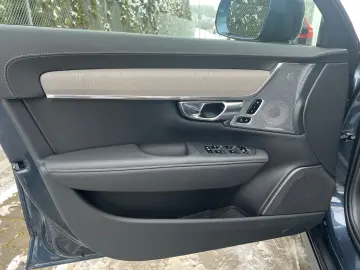 VOLVO V90 Cross Country B5 AWD Ultimate