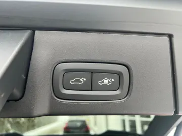 VOLVO V90 Cross Country B5 AWD Ultimate