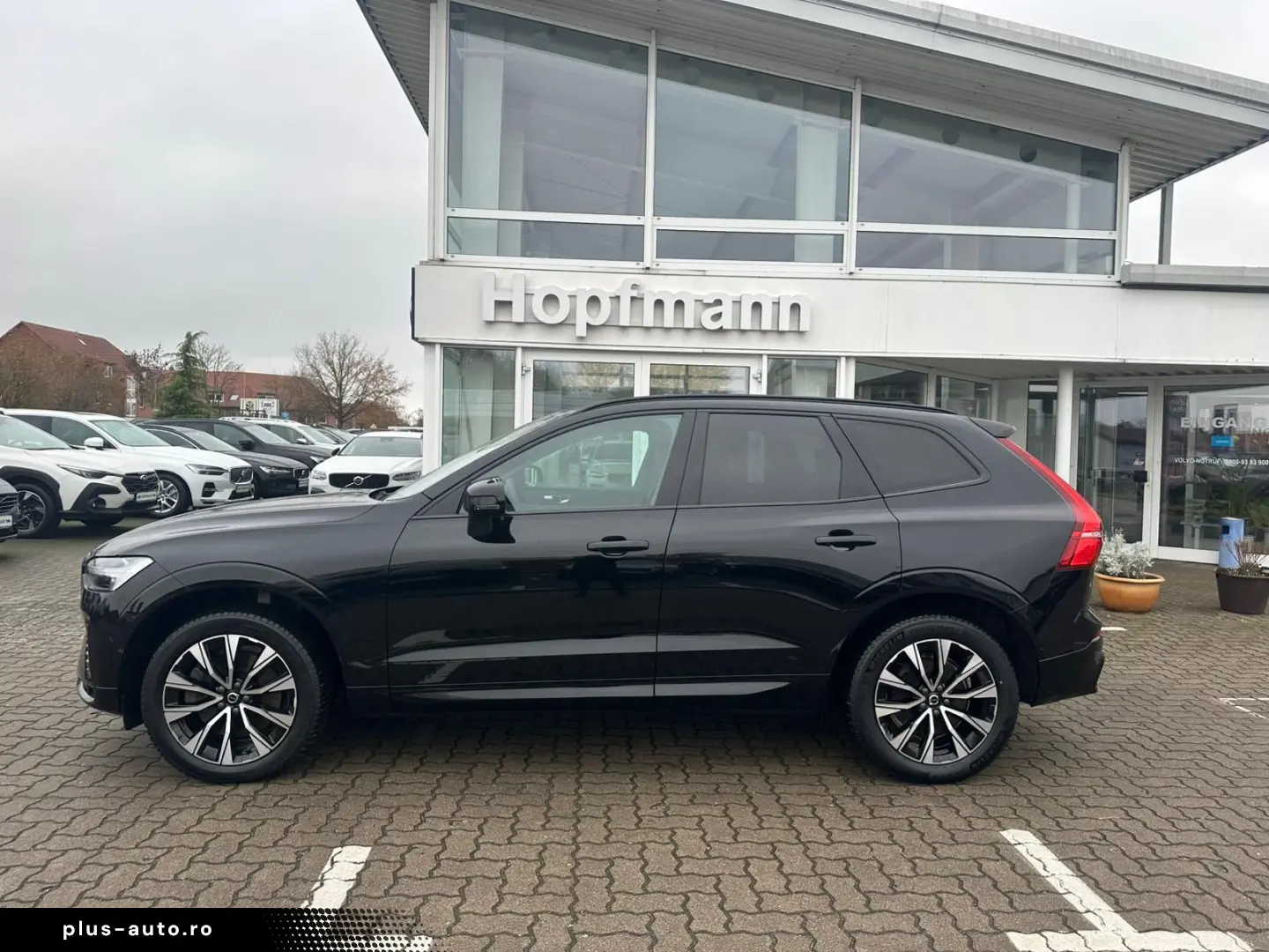 VOLVO XC60 B4 Diesel AWD Plus Dark