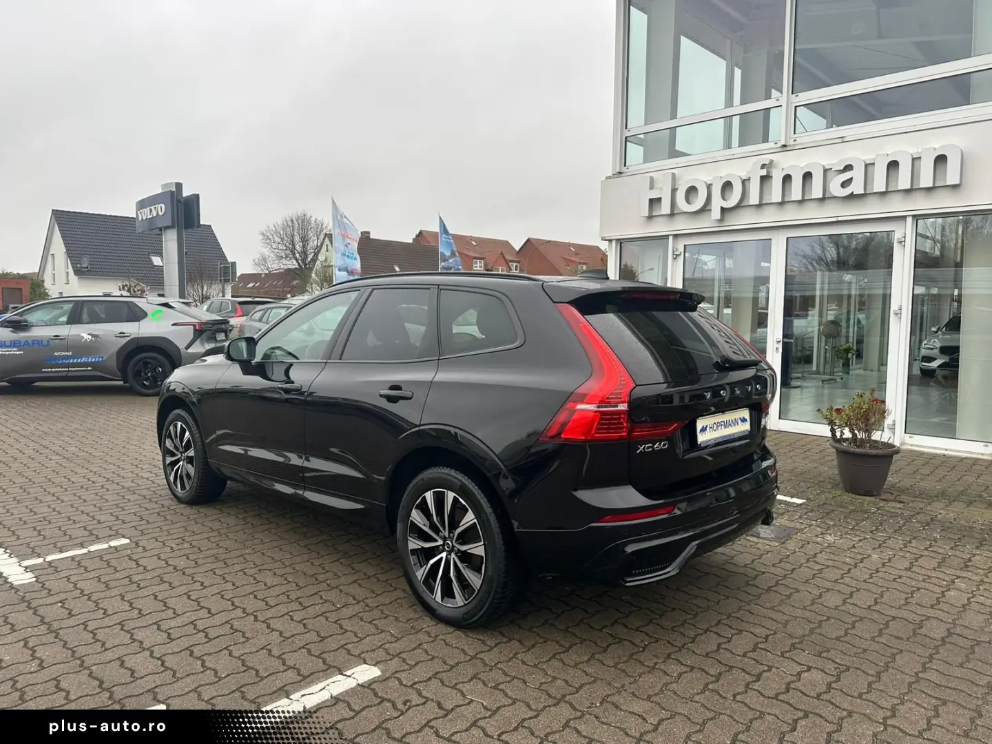 VOLVO XC60 B4 Diesel AWD Plus Dark