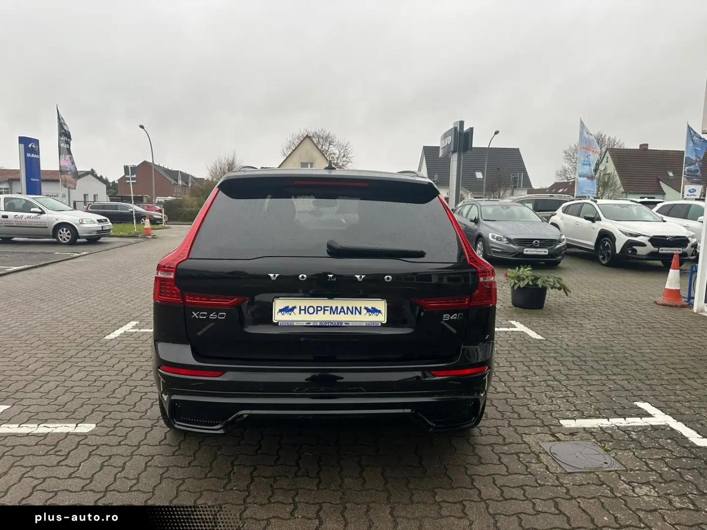 VOLVO XC60 B4 Diesel AWD Plus Dark