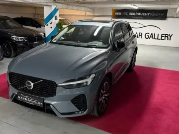 VOLVO XC60 B 5Ultimate Dark AWD Panorama