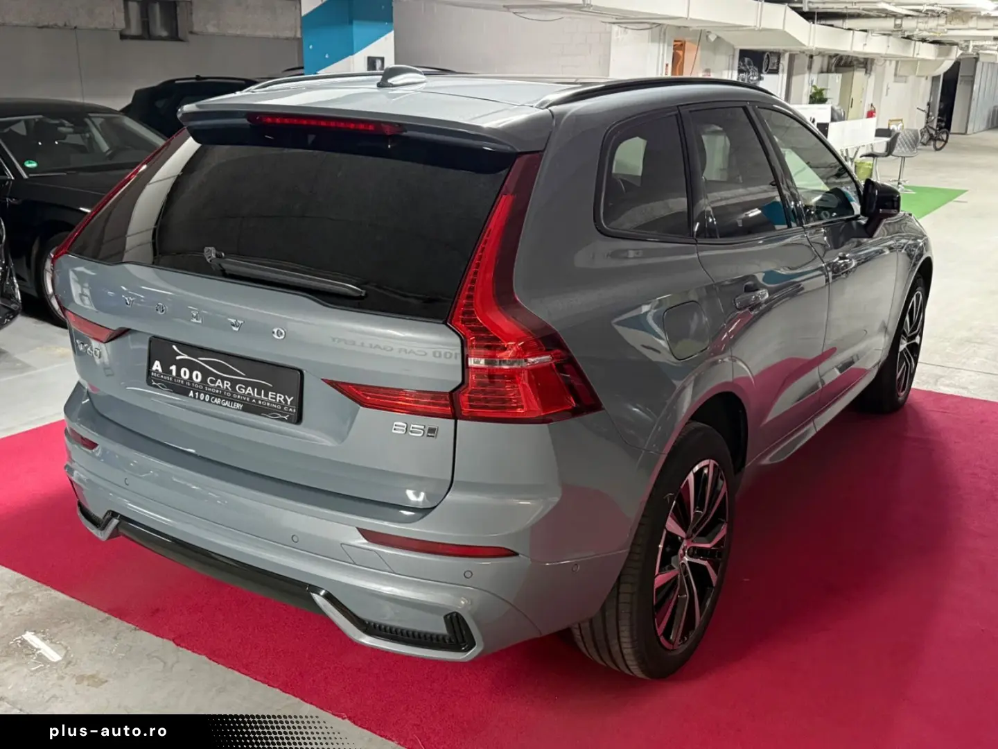 VOLVO XC60 B 5Ultimate Dark AWD Panorama