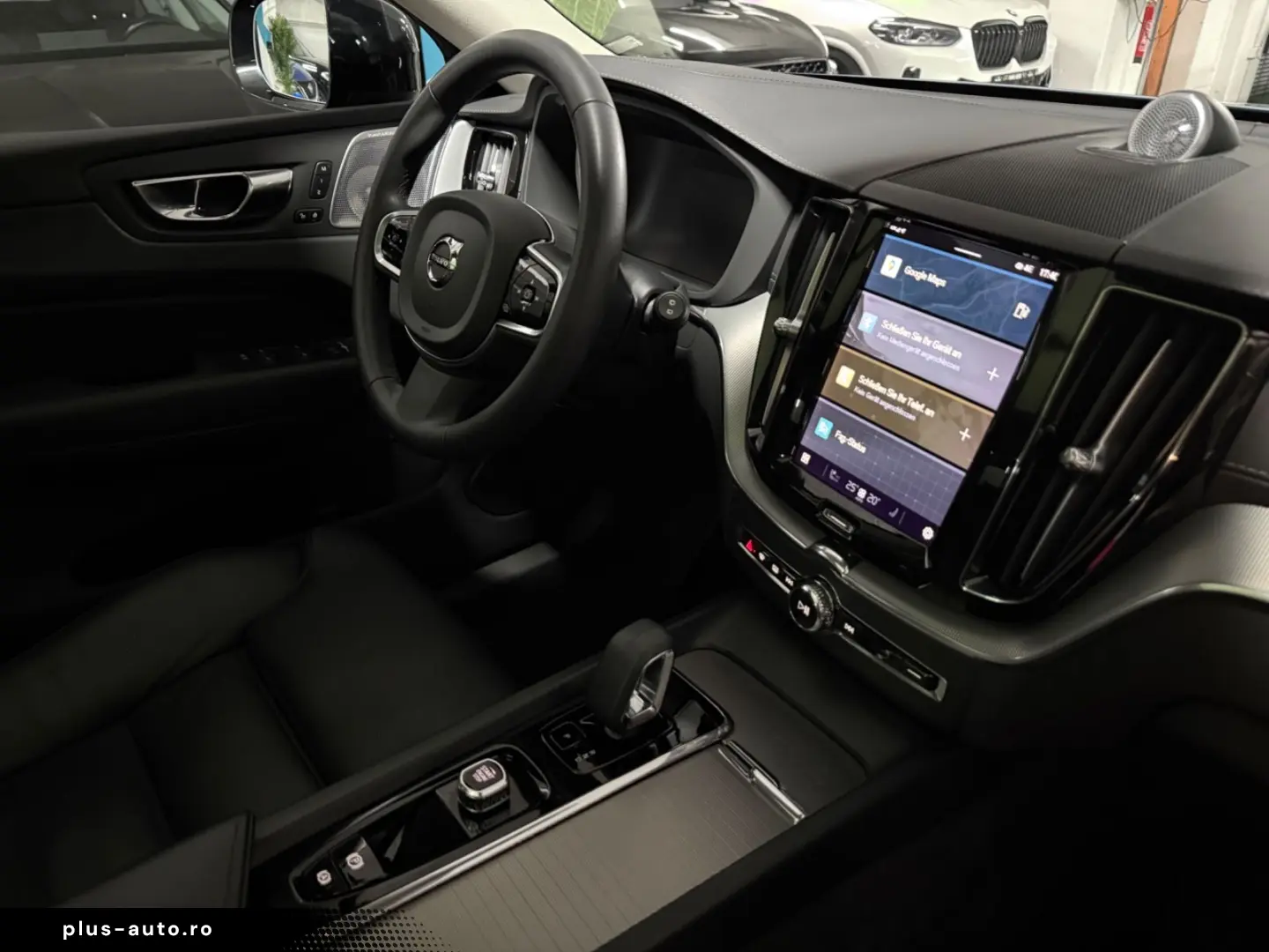 VOLVO XC60 B 5Ultimate Dark AWD Panorama