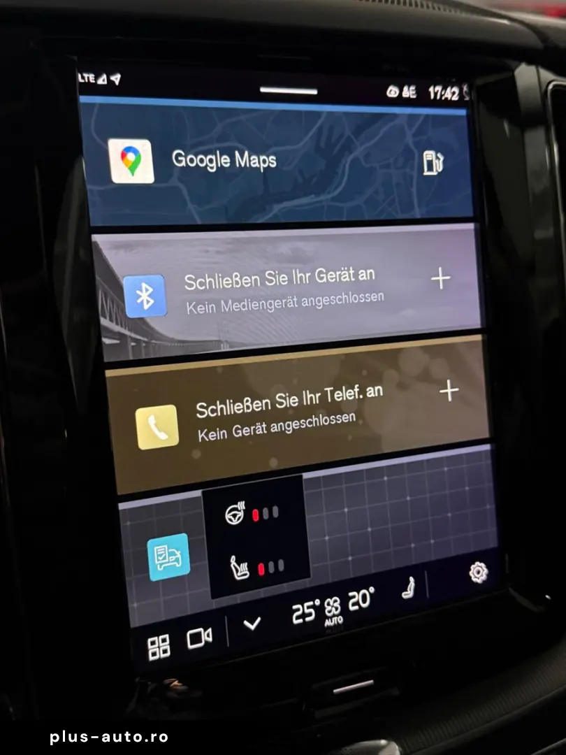 VOLVO XC60 B 5Ultimate Dark AWD Panorama