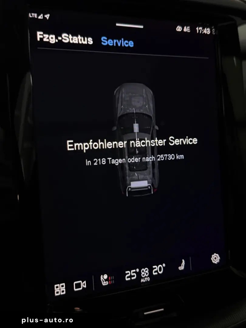 VOLVO XC60 B 5Ultimate Dark AWD Panorama