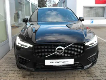 VOLVO XC 60 T8 R Design AWD   Head UP   AHK   PD   WP