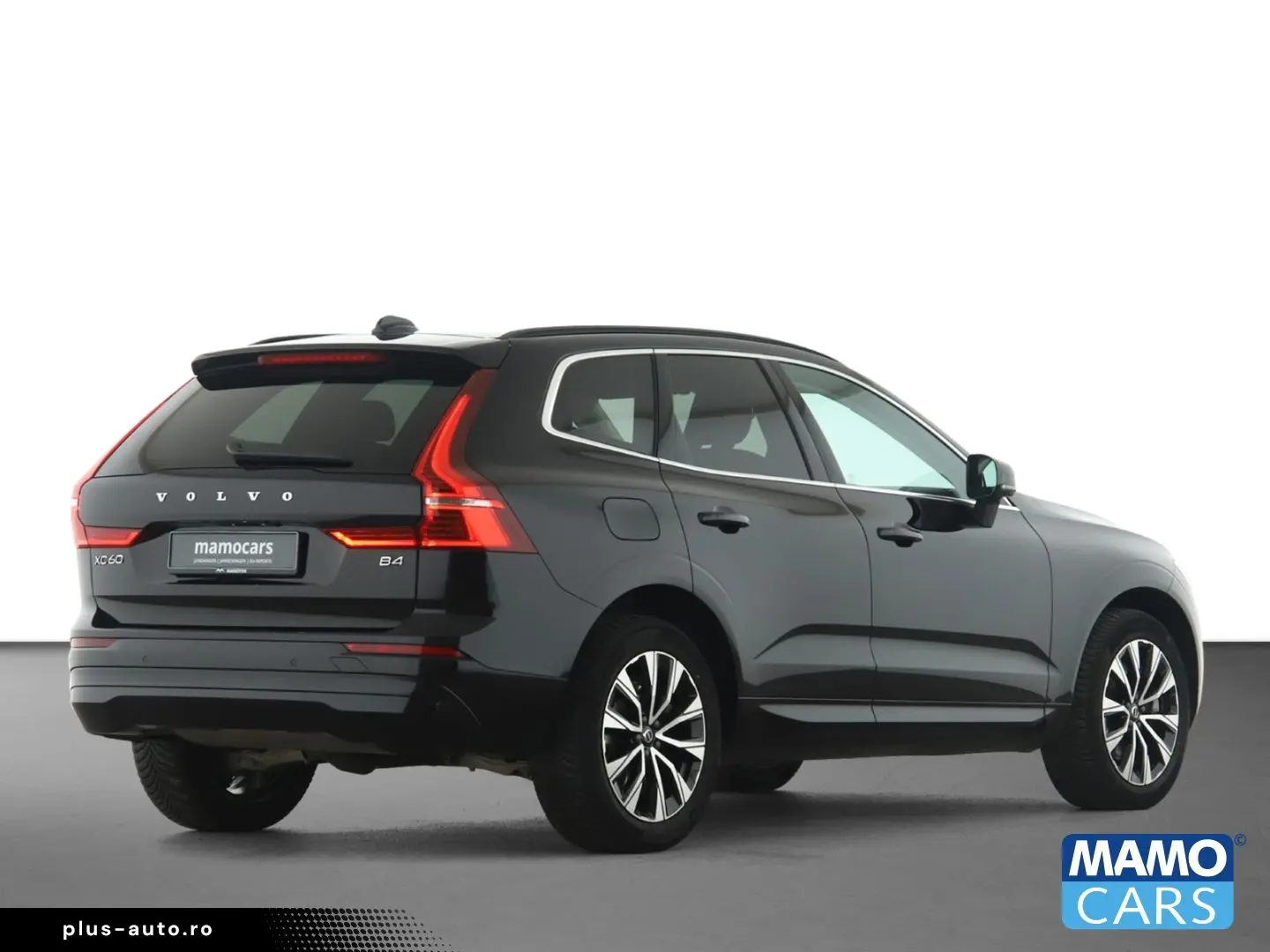VOLVO XC60 B4 Core ACC BLIS CAM