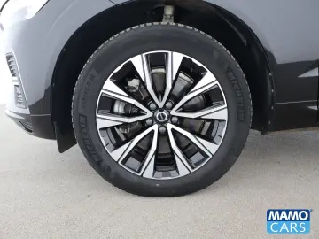 VOLVO XC60 B4 Core ACC BLIS CAM