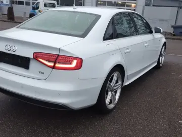 Audi A4 2.0 TDI DPF clean multitronic S line Sportpaket