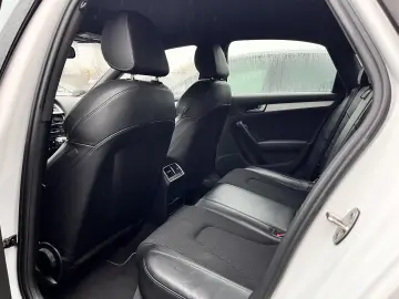 Audi A4 2.0 TDI DPF clean multitronic S line Sportpaket