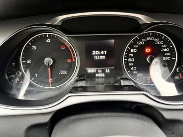 Audi A4 2.0 TDI DPF clean multitronic S line Sportpaket