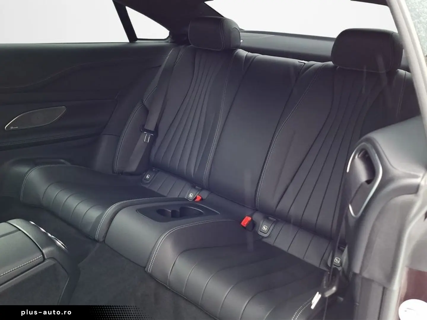 MERCEDES-BENZ E 220 d Coupé AMG LINE 360 NIGHT PDC BURMESTER