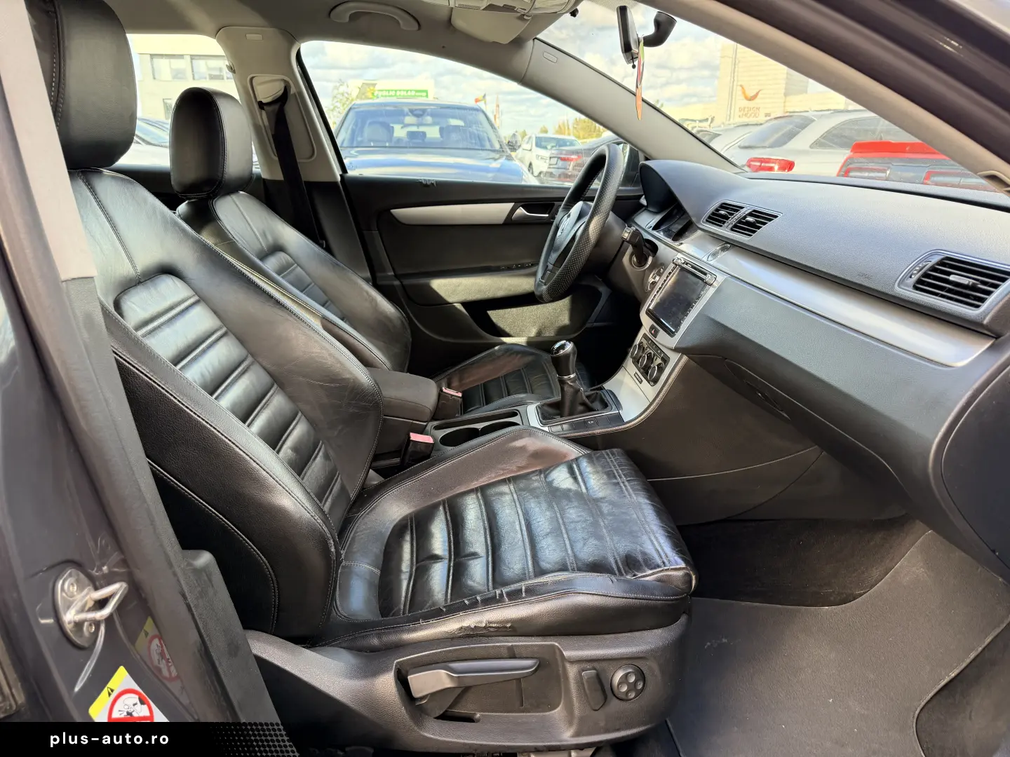 3000e avans si 3000e in 3 luni