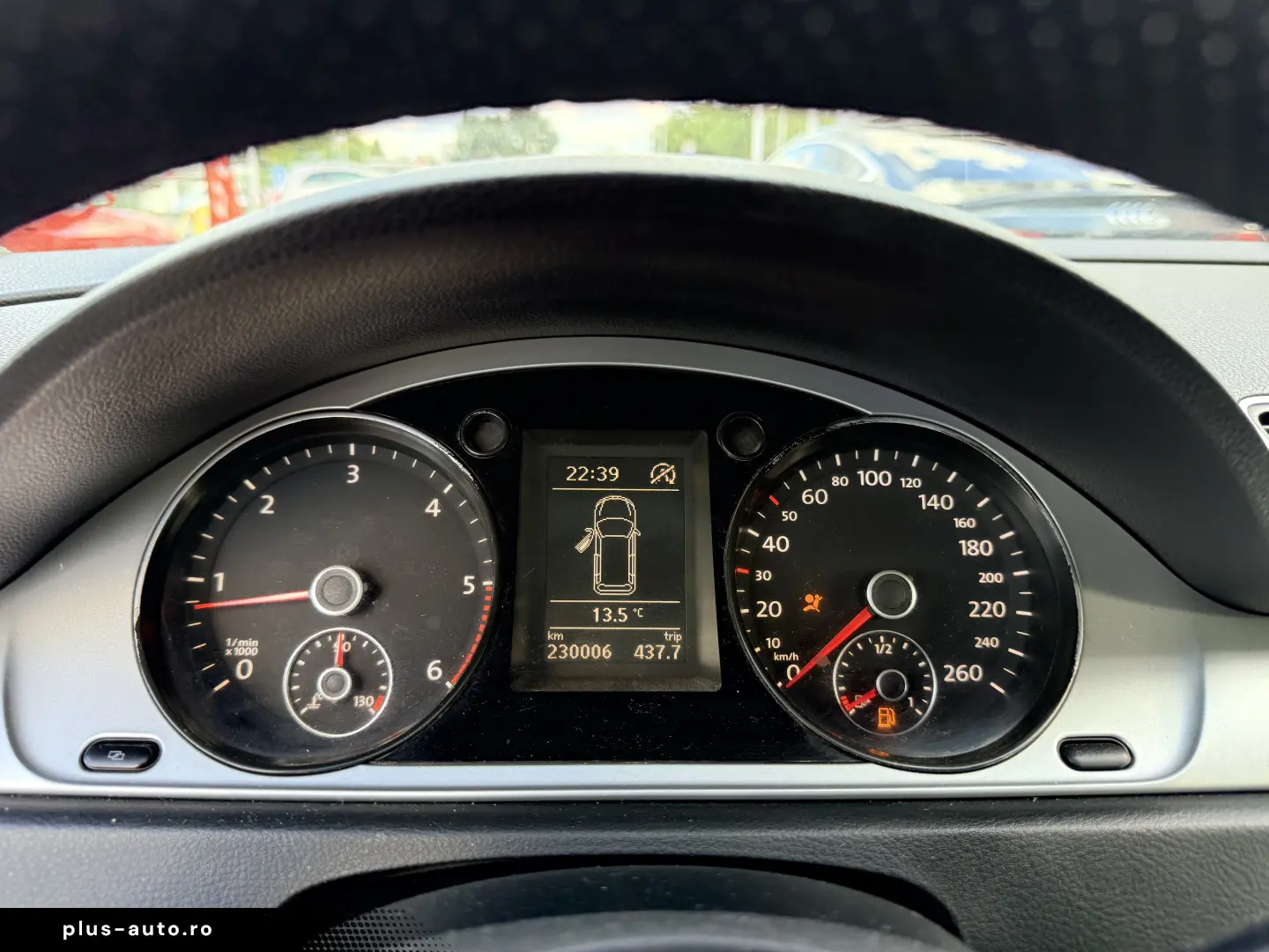 3000e avans si 3000e in 3 luni