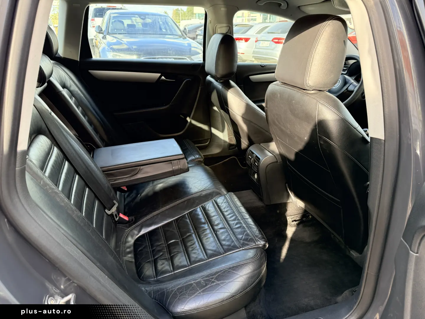 3000e avans si 3000e in 3 luni