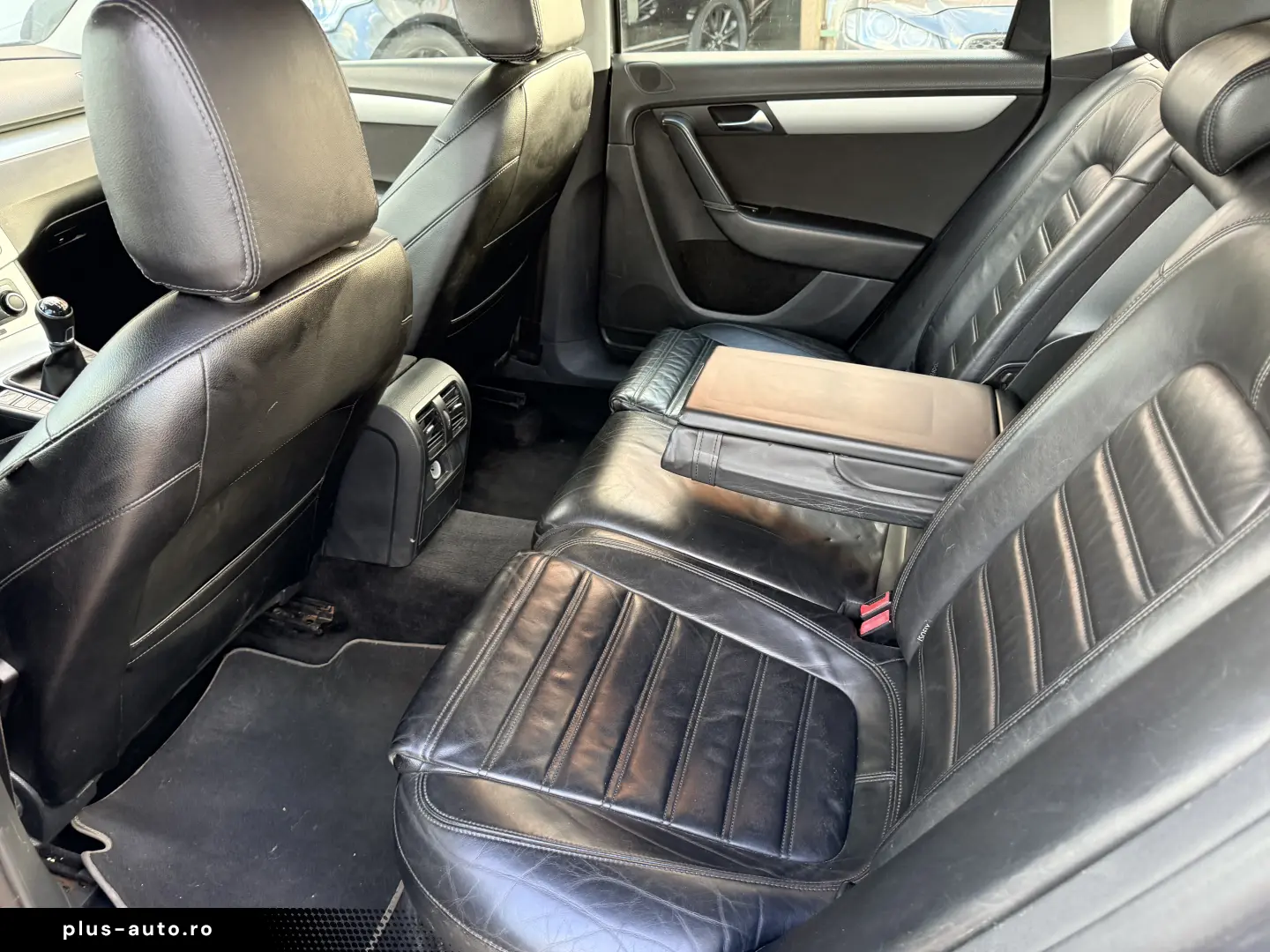 3000e avans si 3000e in 3 luni