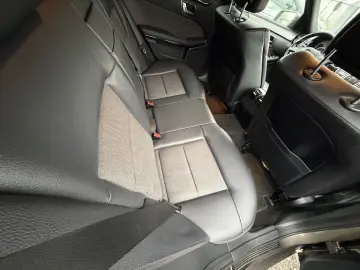 Mercedes-Benz E300 Bluetec hybrid