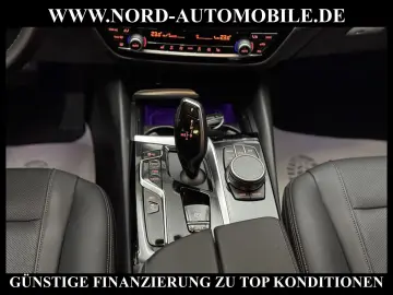 BMW 530 e Lim  LED HUD SHADOW HARMANK KAM  Lim.