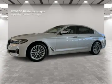 BMW 530i xDrive Limousine LiveCockpitProf Head-Up