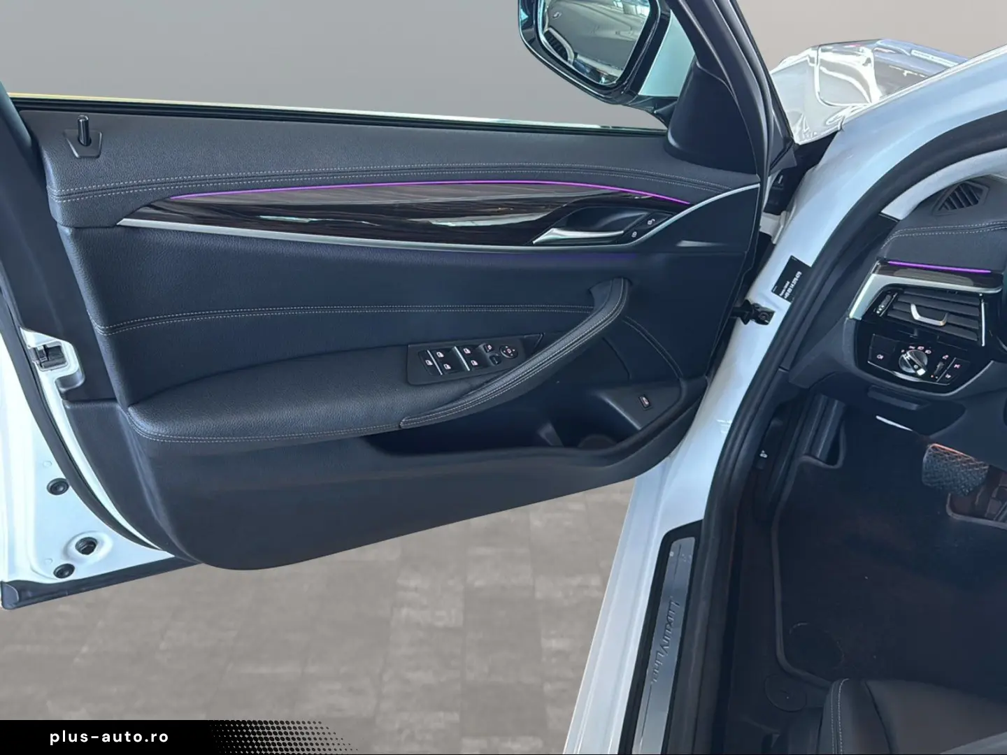 BMW 530i xDrive Limousine LiveCockpitProf Head-Up