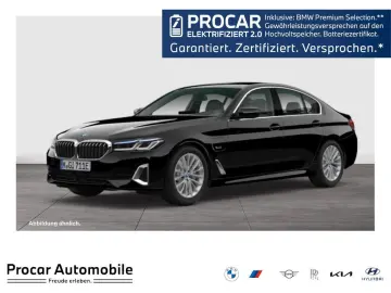 BMW 530e Luxury Line HUD ACC RFK NAVI LED Laser LM