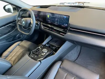 BMW 530e Lim.LiCoPro DAPro PAPro H K Iconic Komfort