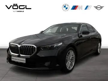 BMW 530e Limousine Panoramadach AHK Comfortpaket