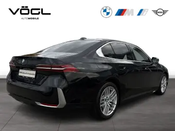 BMW 530e Limousine Panoramadach AHK Comfortpaket