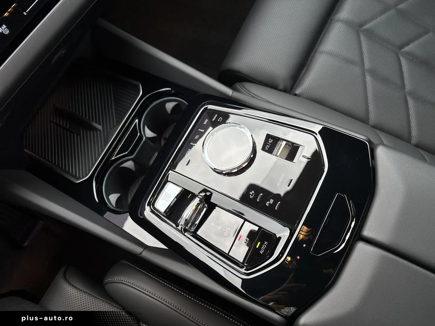 BMW 530e Limousine Panoramadach AHK Comfortpaket