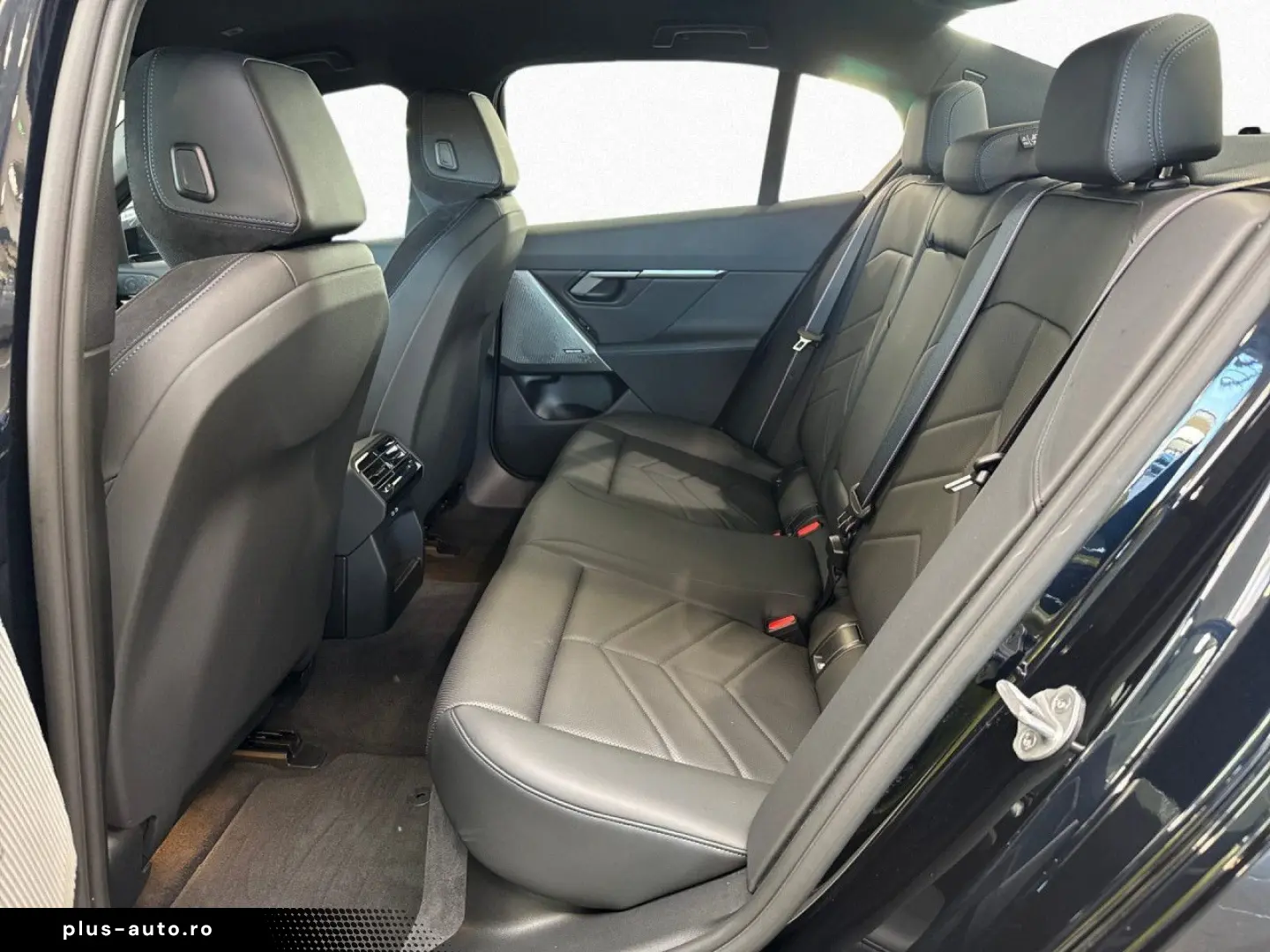 BMW 520i M SPORT PRO AdLED DA IconicGlow Kam H K 20