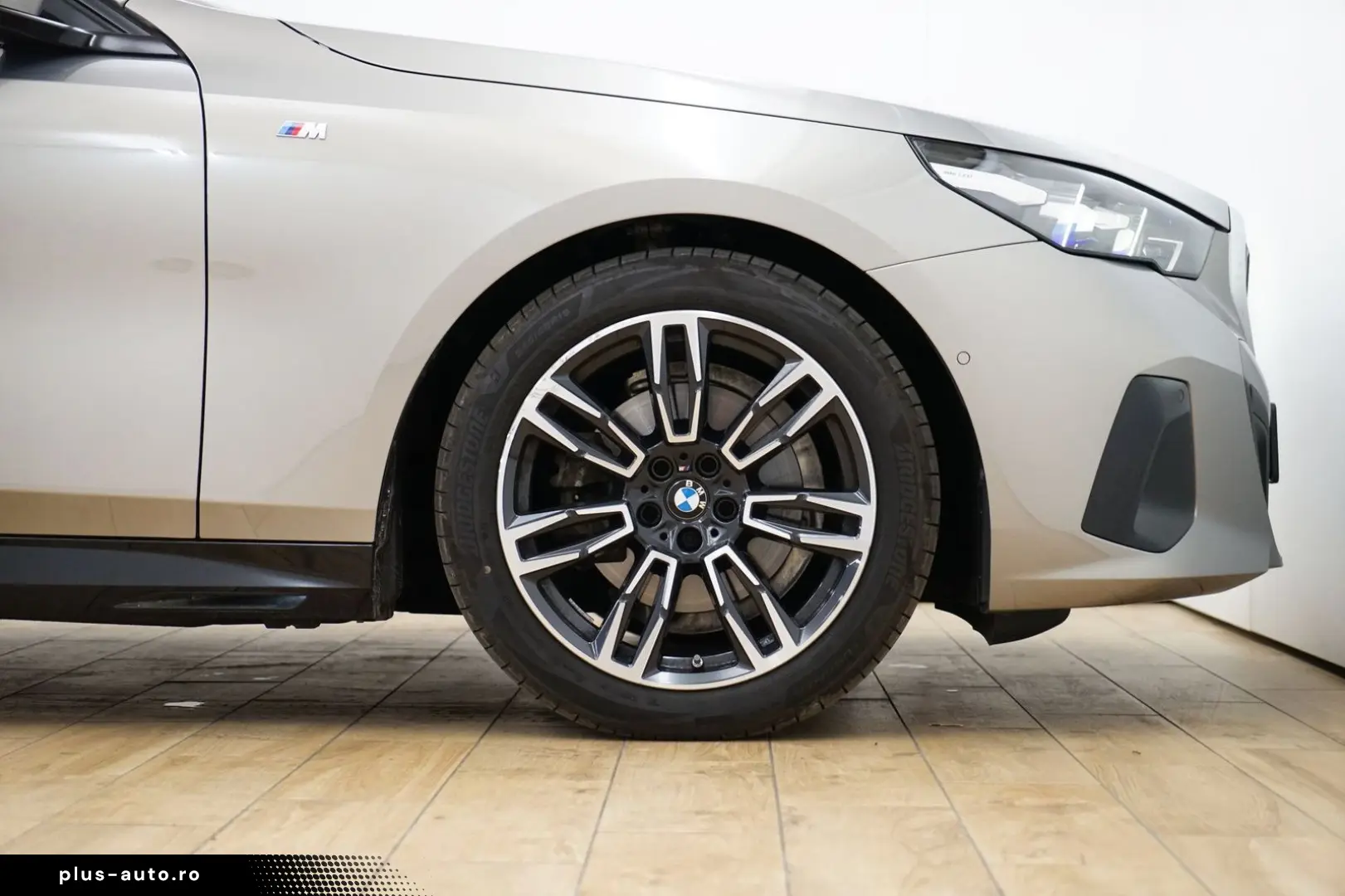 BMW 520d Limousine [M Sport  ACC  AHK  LED  RFK]