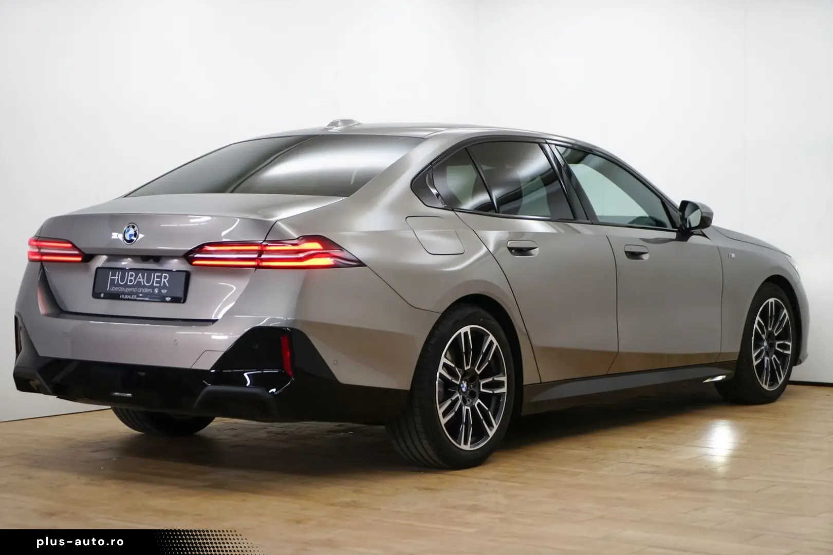 BMW 520d Limousine [M Sport  ACC  AHK  LED  RFK]