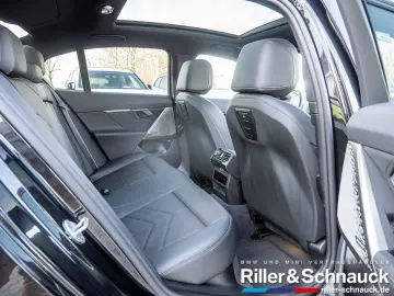 BMW 520i M-Sport AHK ACC HUD SITZBELÜFTUNG PANO 360