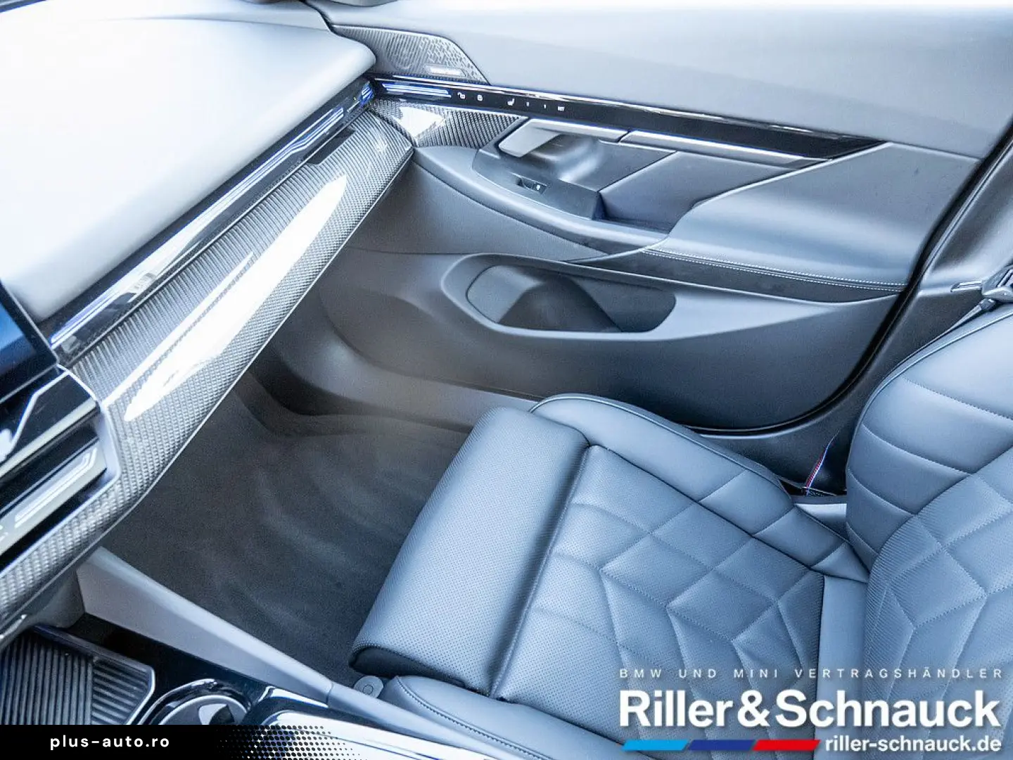 BMW 520i M-Sport AHK ACC HUD SITZBELÜFTUNG PANO 360