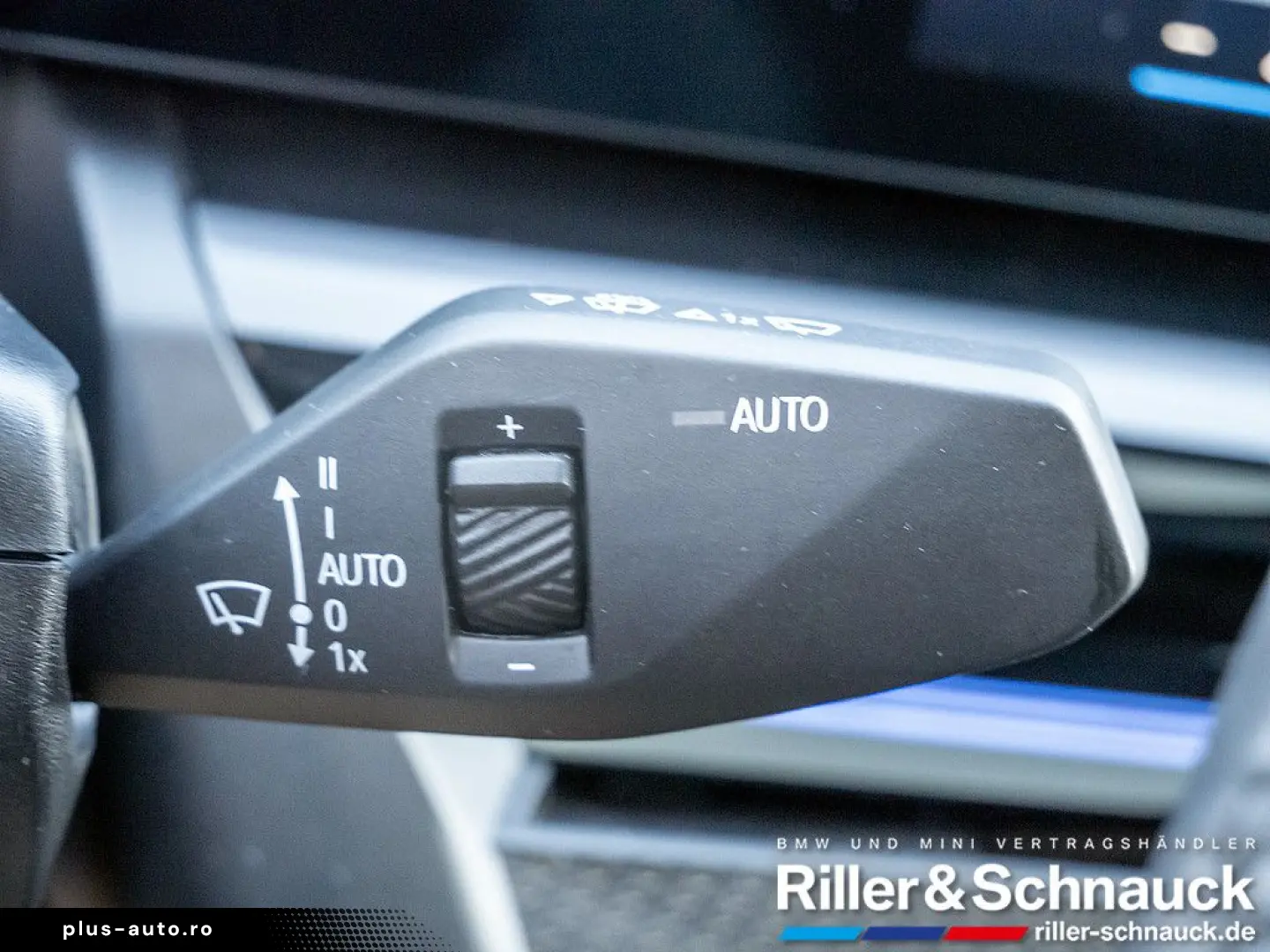 BMW 520i M-Sport AHK ACC HUD SITZBELÜFTUNG PANO 360