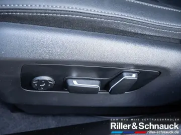 BMW 520i M-Sport AHK ACC HUD SITZBELÜFTUNG PANO 360
