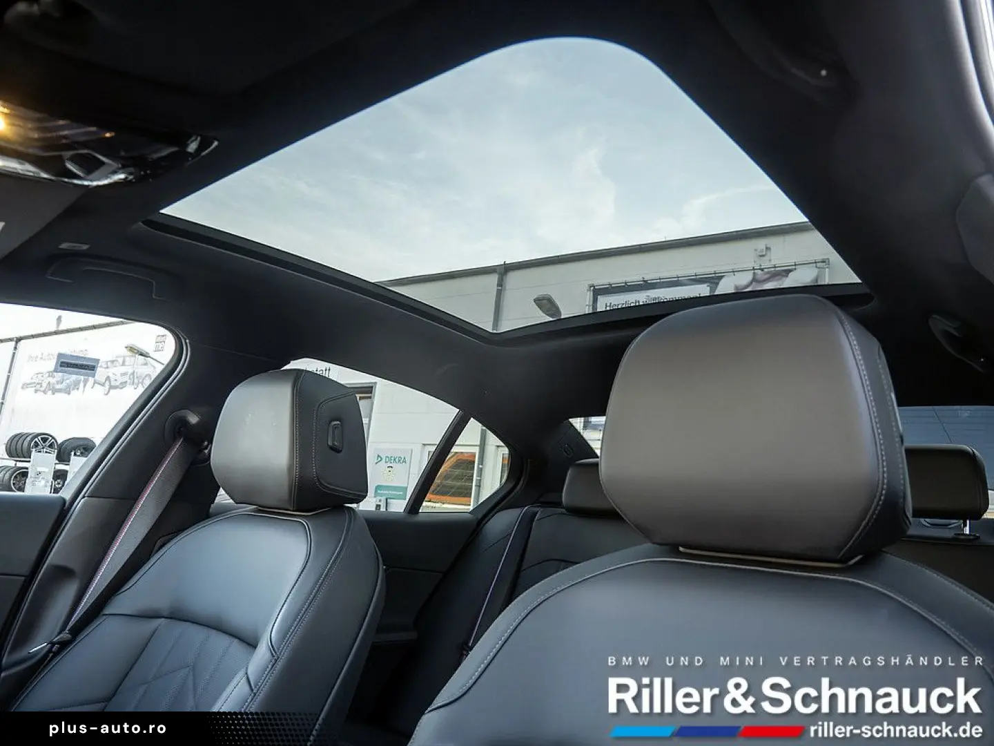 BMW 520i M-Sport AHK ACC HUD SITZBELÜFTUNG PANO 360