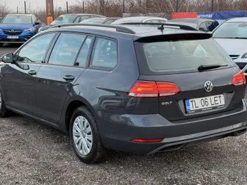 Volkswagen Golf 1.0 TSI OPF Comfortline