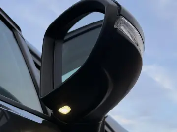 Volkswagen Golf 1.0 TSI OPF Comfortline