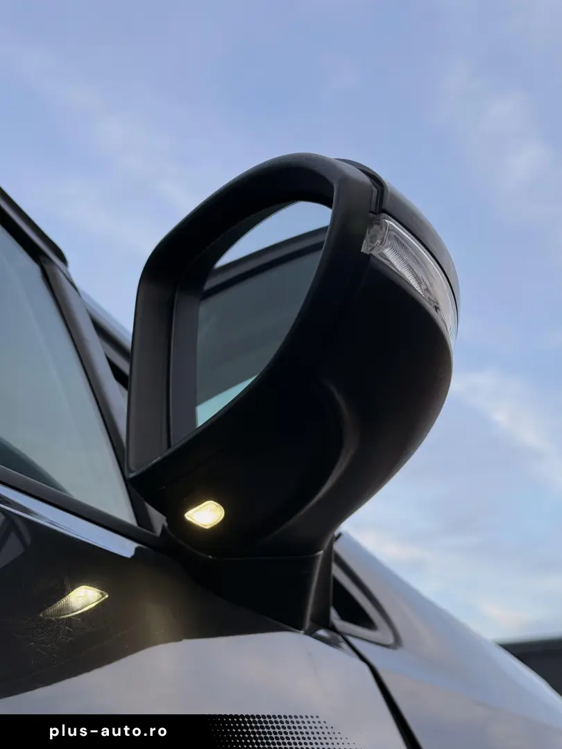 Volkswagen Golf 1.0 TSI OPF Comfortline