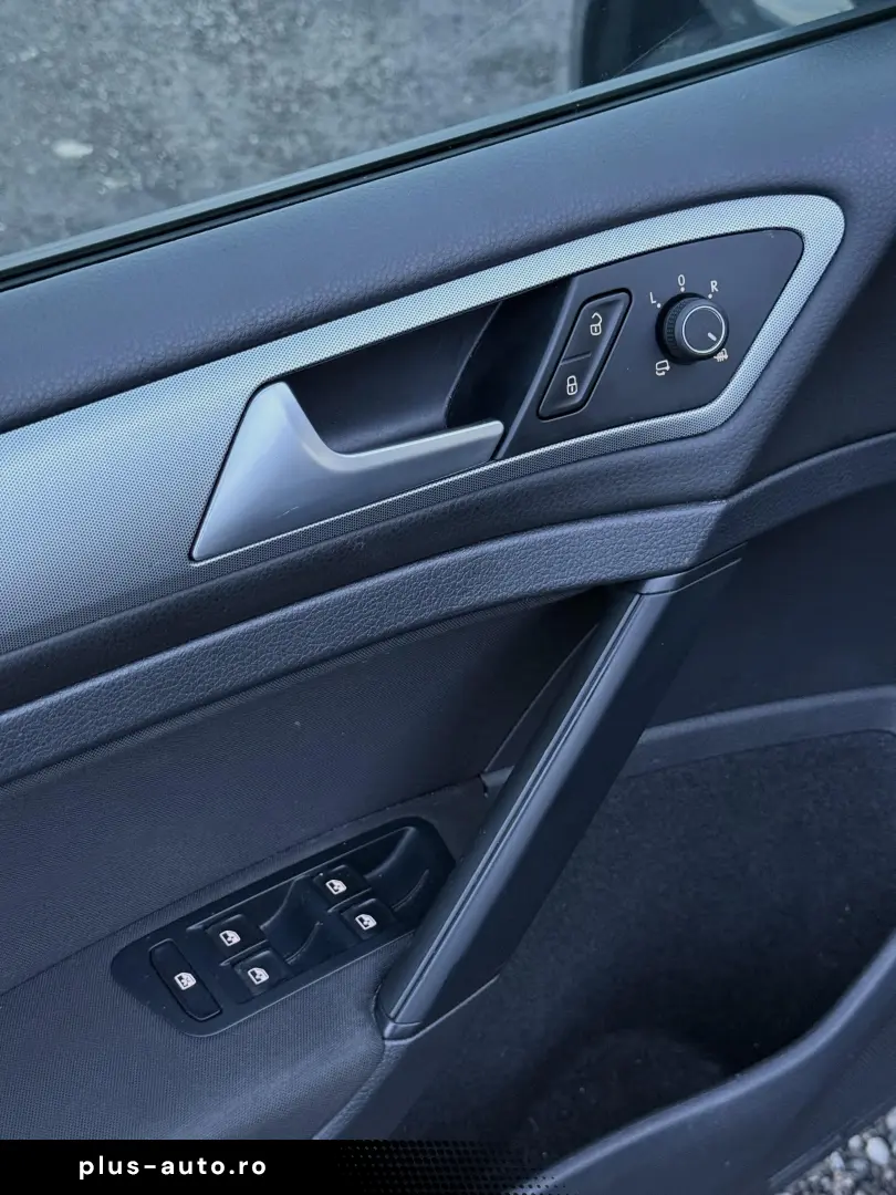 Volkswagen Golf 1.0 TSI OPF Comfortline