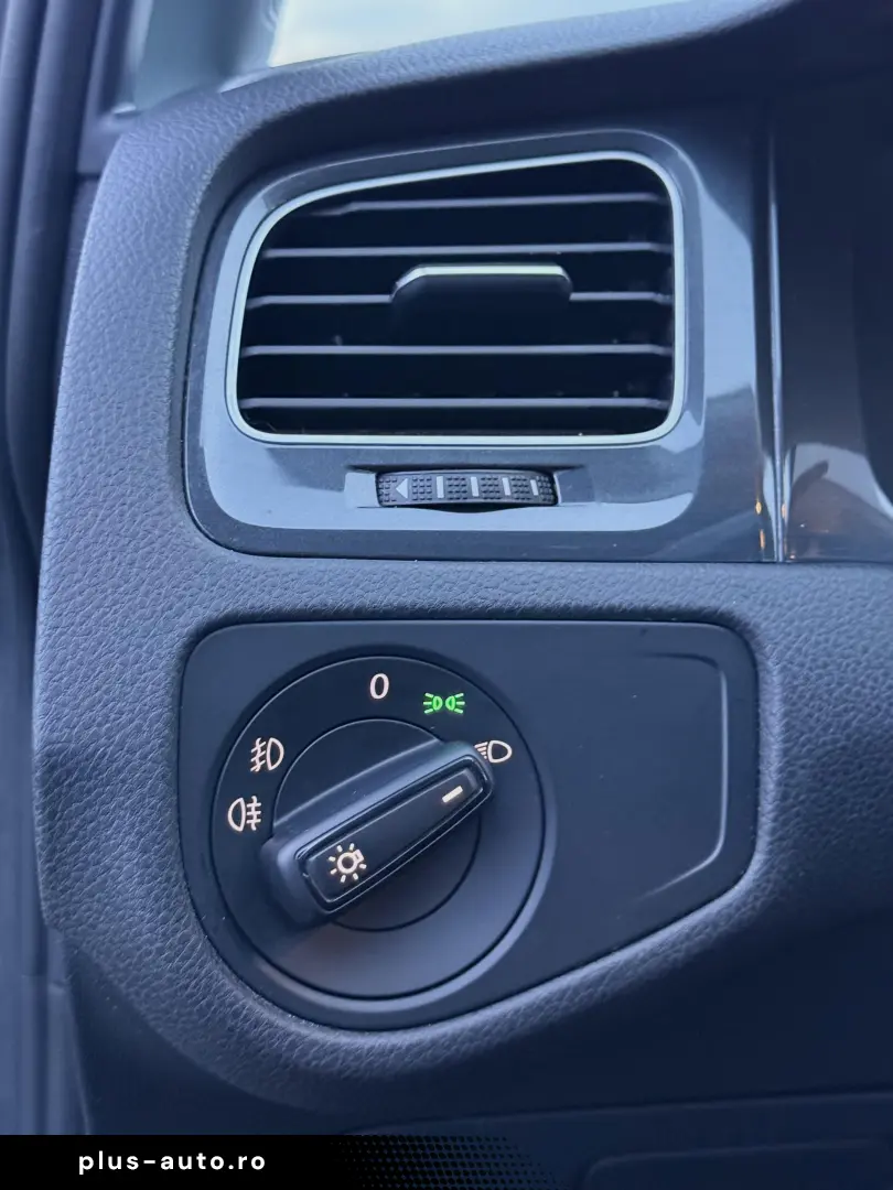 Volkswagen Golf 1.0 TSI OPF Comfortline