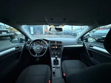 Volkswagen Golf 1.0 TSI OPF Comfortline