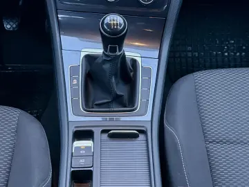 Volkswagen Golf 1.0 TSI OPF Comfortline