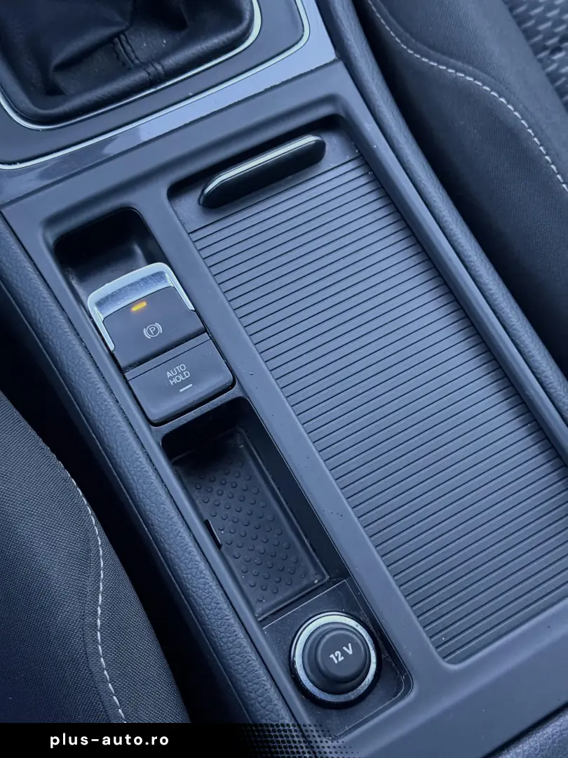 Volkswagen Golf 1.0 TSI OPF Comfortline