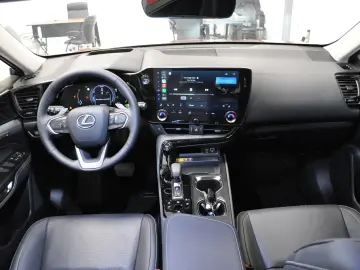 LEXUS NX 350H AWD EXECUTIVE HeadUp