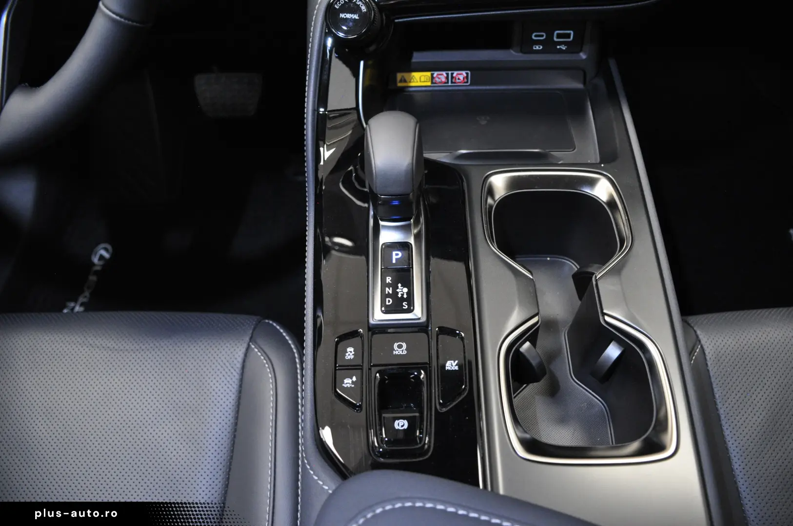 LEXUS NX 350H AWD EXECUTIVE HeadUp